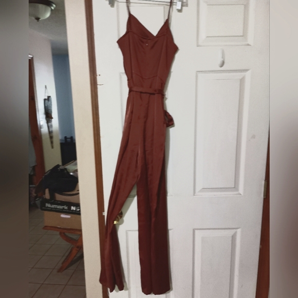 Express Rust colored Belted Long Leg Jumpsuit Jumper. - Picture 2 of 9